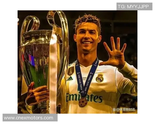 现役足球明星霸气瞬间展现他们的风采与实力的精彩照片合集