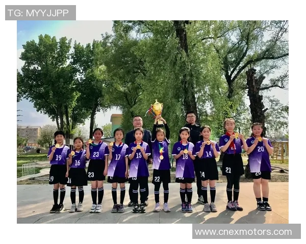 重庆足球队在足球比赛经验排行榜中荣登第八名引发关注与讨论 重庆足球队在足球比赛经验排行榜中荣登第八名引发关注与讨论